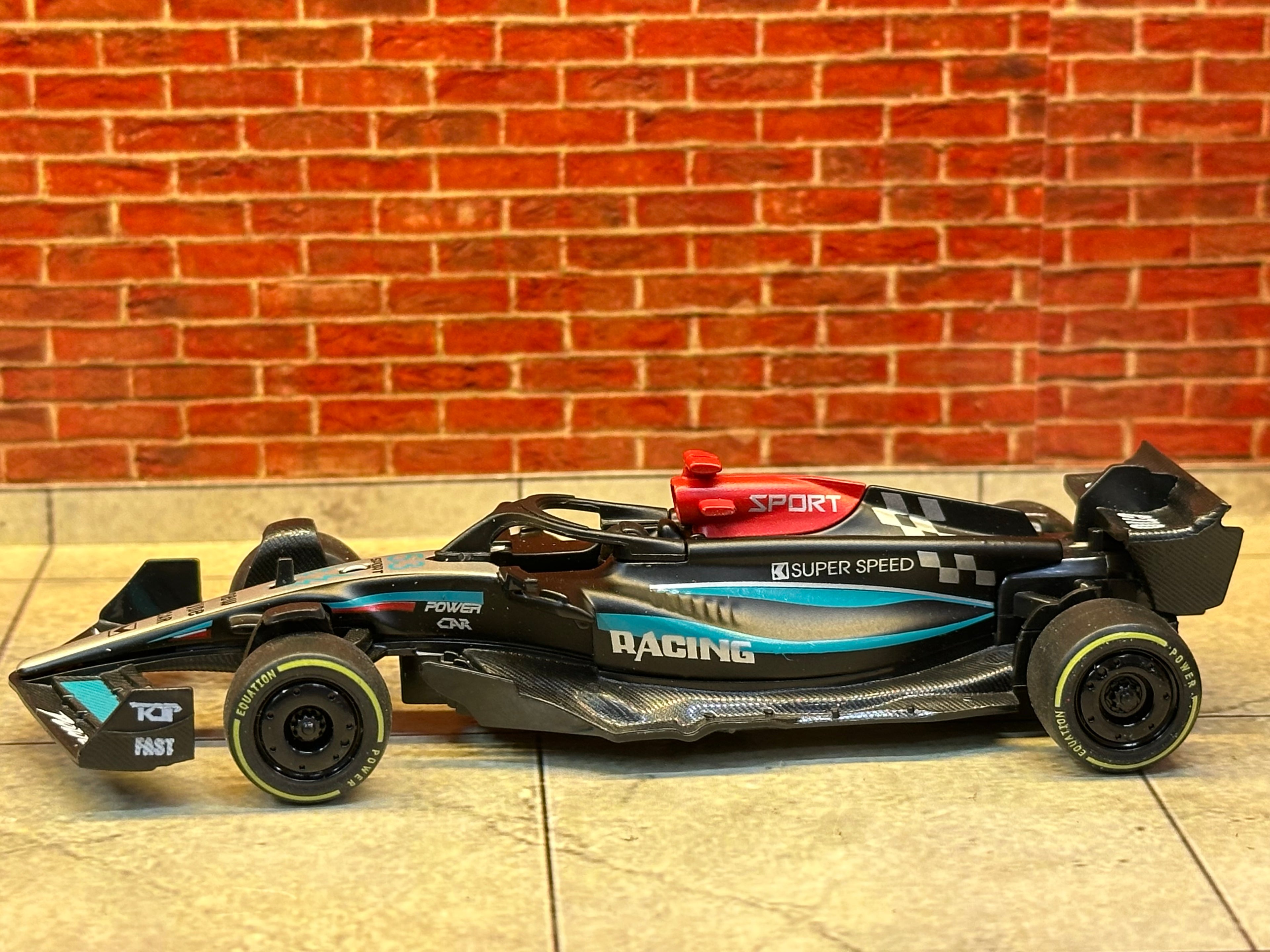 Formula Black & Blue 1:43 Scale Box piece