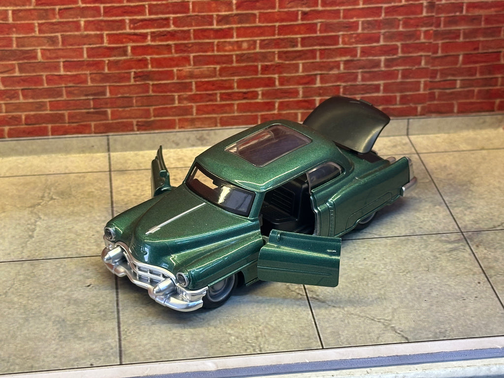 1949 CADILLAC SERIES 62 SEDANETTE PREMIUM 1:36