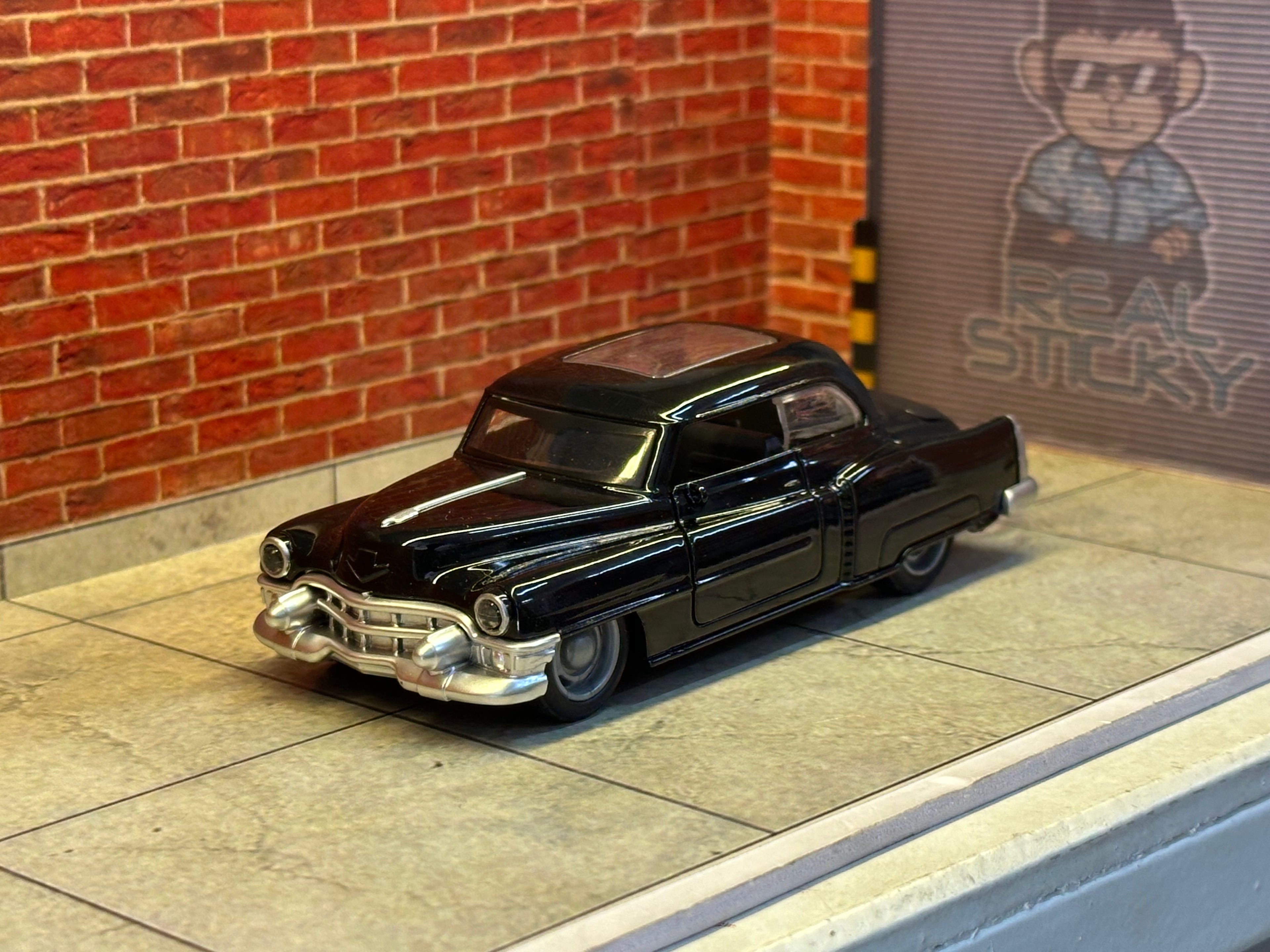 1949 CADILLAC SERIES 62 SEDANETTE PREMIUM 1:36