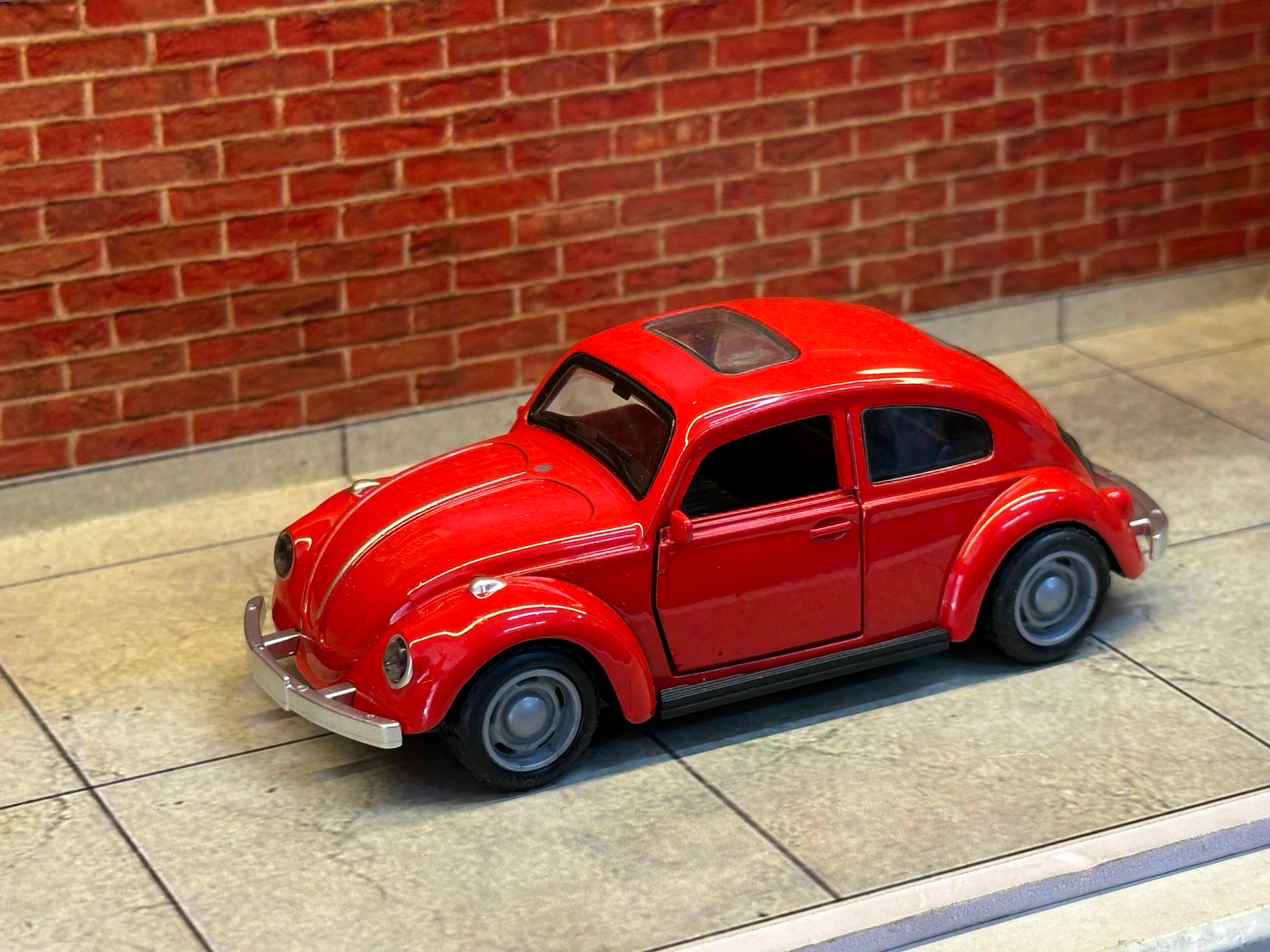VOLKSWAGEN CLASSIC BEETLE (TYPE 1)1:36 PREMIUM MODEL