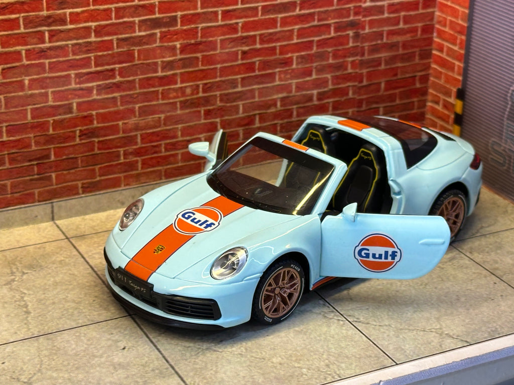 PORSCHE 911 TARGA 4S 1:32 SCALE
