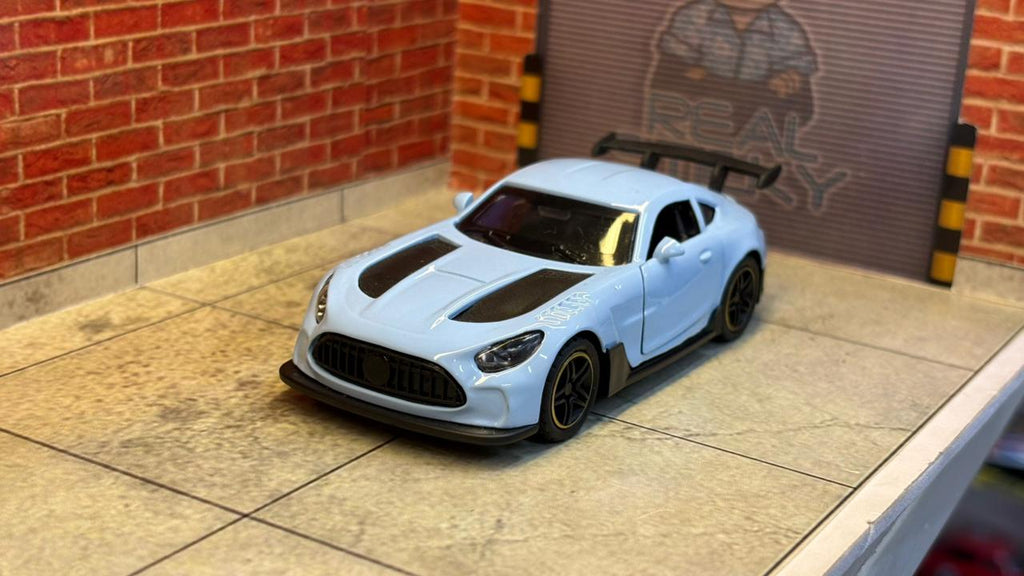 Mercedes-Benz AMG 1:43 SCALE