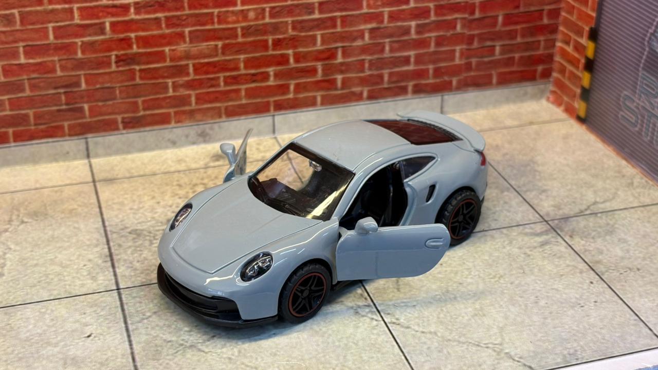 PORSCHE 911 GT3 R S 1:43 SCALE