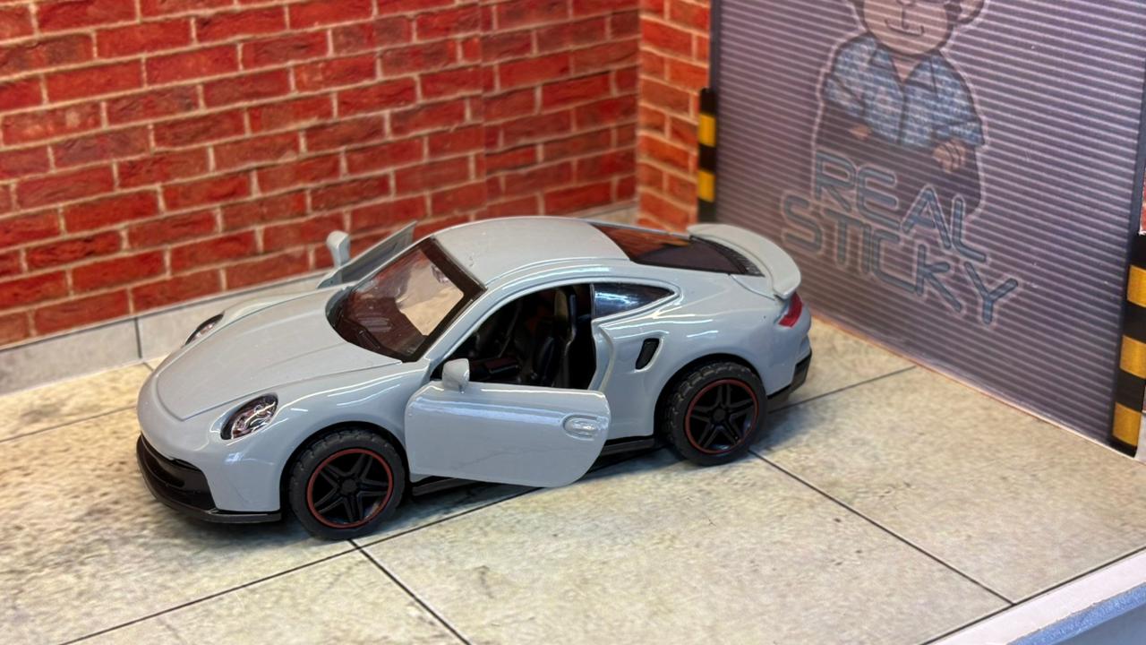 PORSCHE 911 GT3 R S 1:43 SCALE