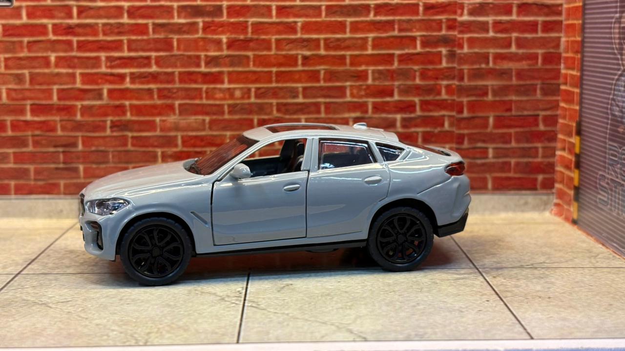 BMW X6 M (SUV Coupe) 1:43 SCALE