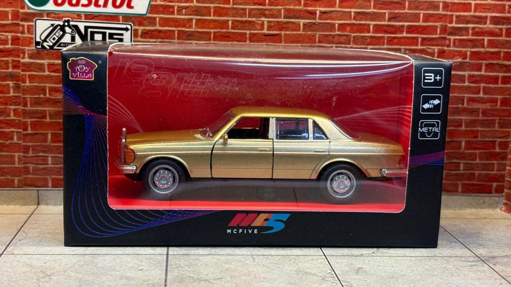 MERCEDES BENZ W123 1:36 SCALE BOX PIECE