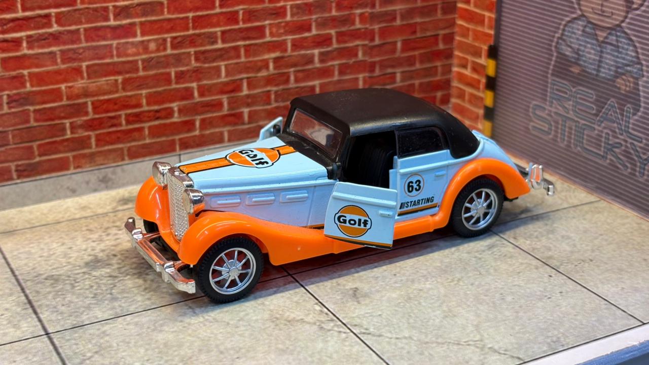 VINTAGE CAR GULF EDITION 1:36 SCALE