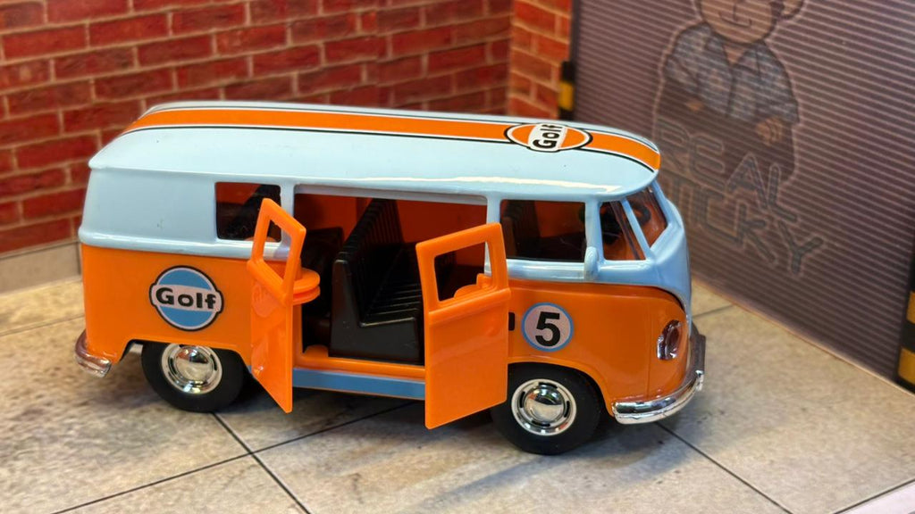Volkswagen Type 2 (T1) Microbus "Gulf Racing" Edition 1:43 Scale 2