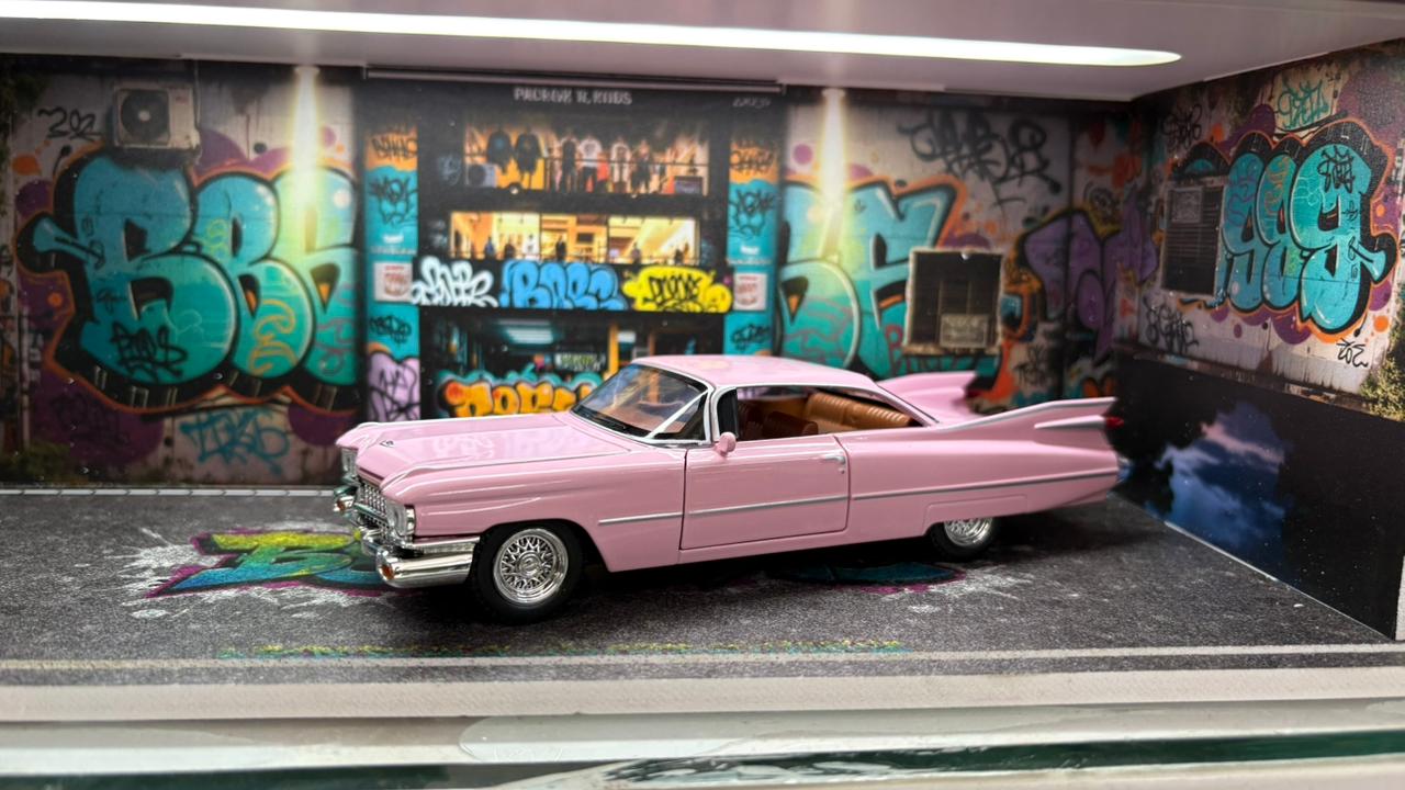 1959 Cadillac Coupe de Ville 1:32 SCALE