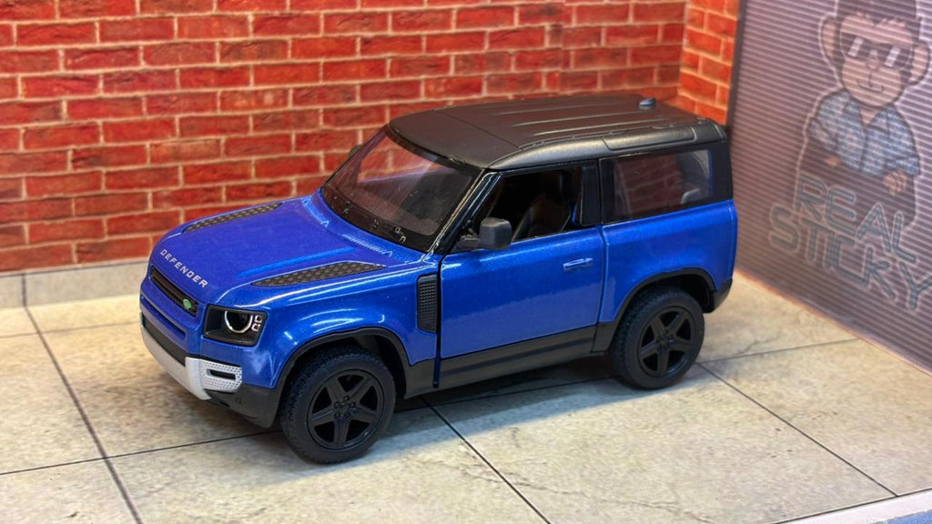 Kinsmart Official Licensed Land Rover Defender 90 – 1:36 Scale Off-Road Diecast