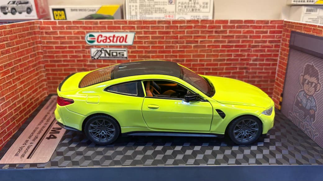 CCA 1:23 Scale BMW M4 Coupe - Official Licensed Diecast Model (Sao Paulo Yellow)