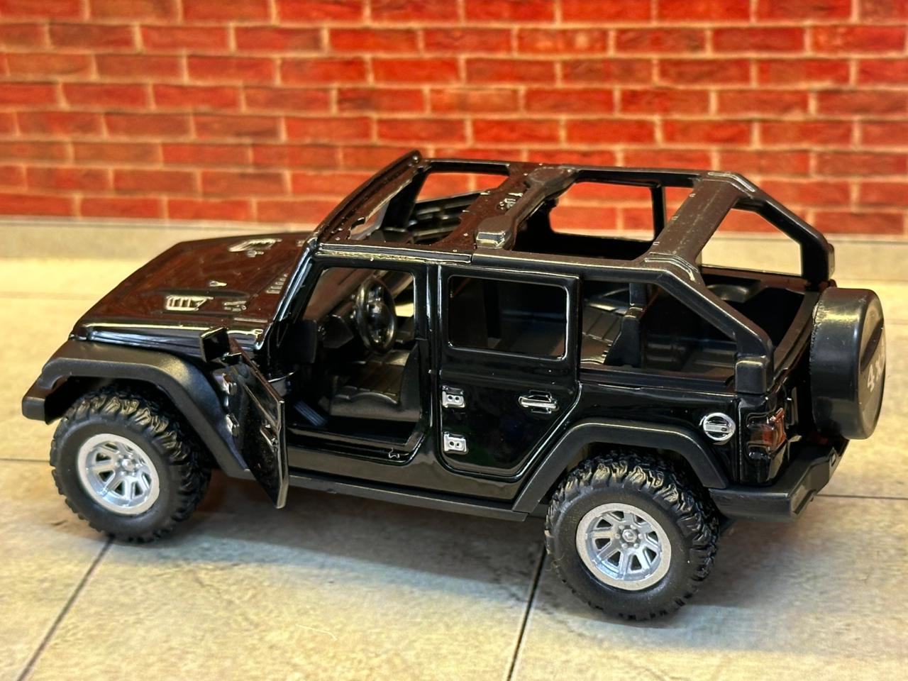 JEEP WRANGLER OPEN ROOF 1:36 SCALE BLACK