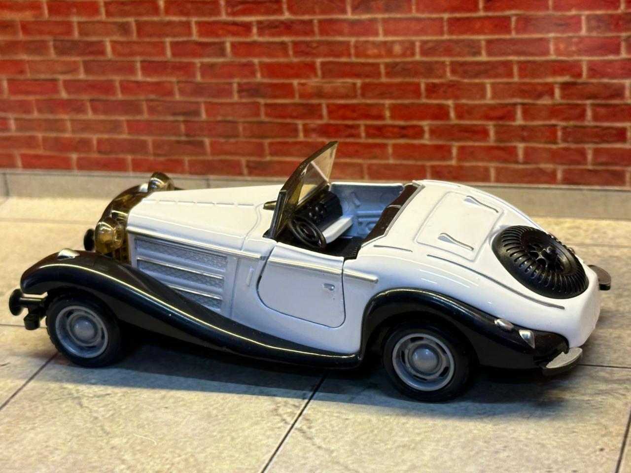 Mercedes-Benz 500K Special Roadster 1930s - Premium Vintage Diecast (Openable Doors) 1:36 SCALE