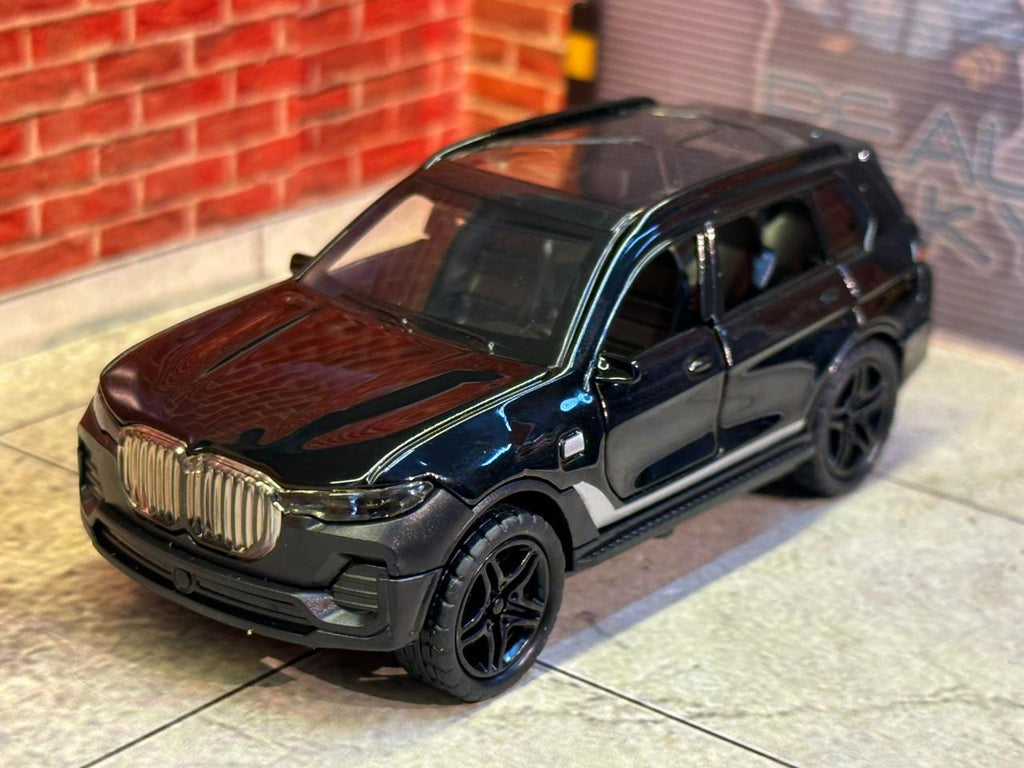 BMW X7 Luxury xDrive Edition  1:43 Scale