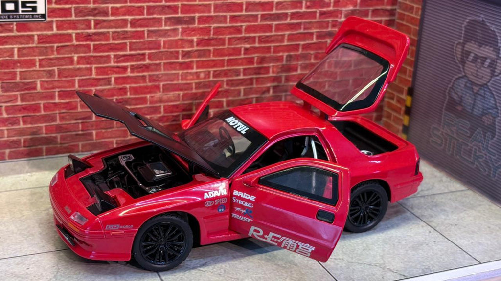 Mazda RX-7 (FC3S) 1:32 Scale