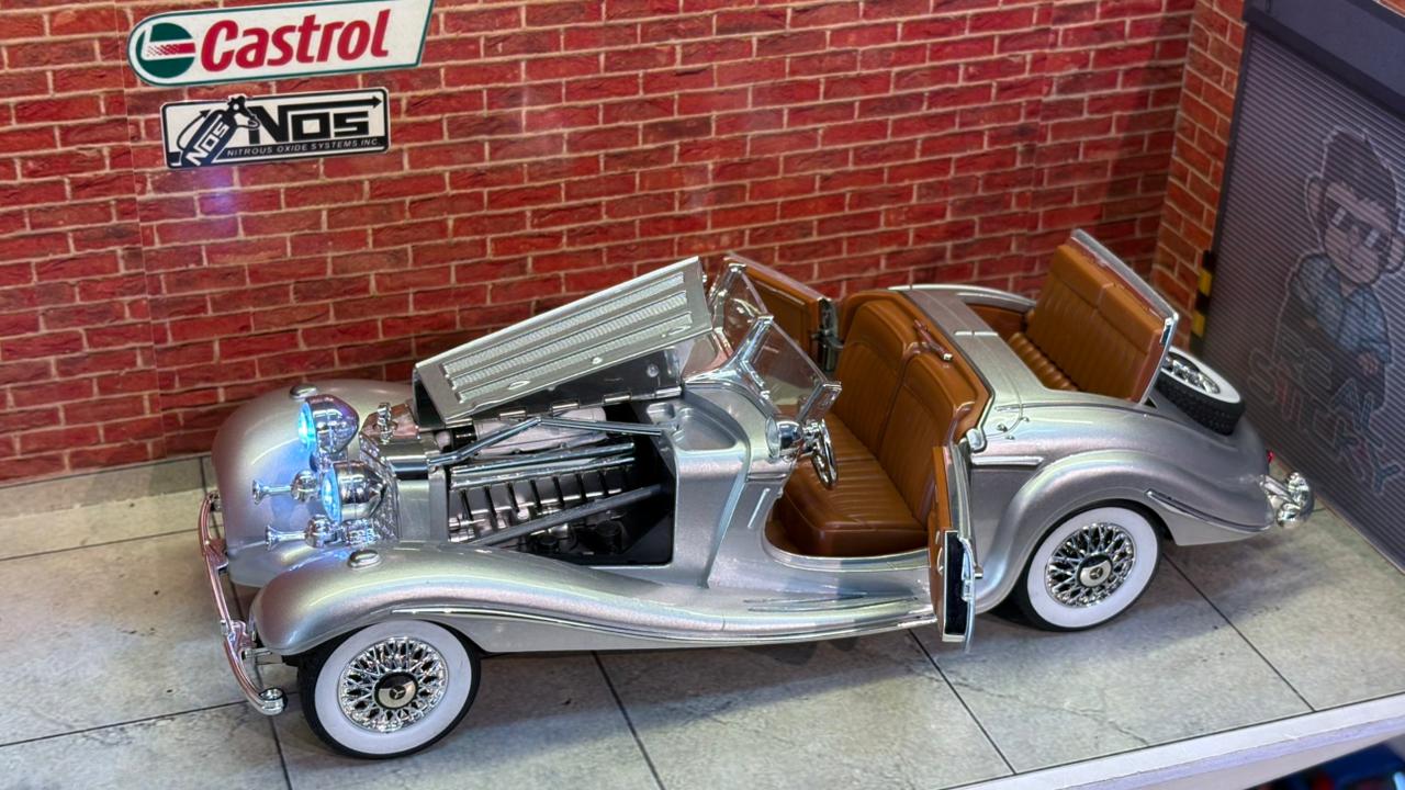 Mercedes-Benz 500K Special Roadster (1:24 scale)