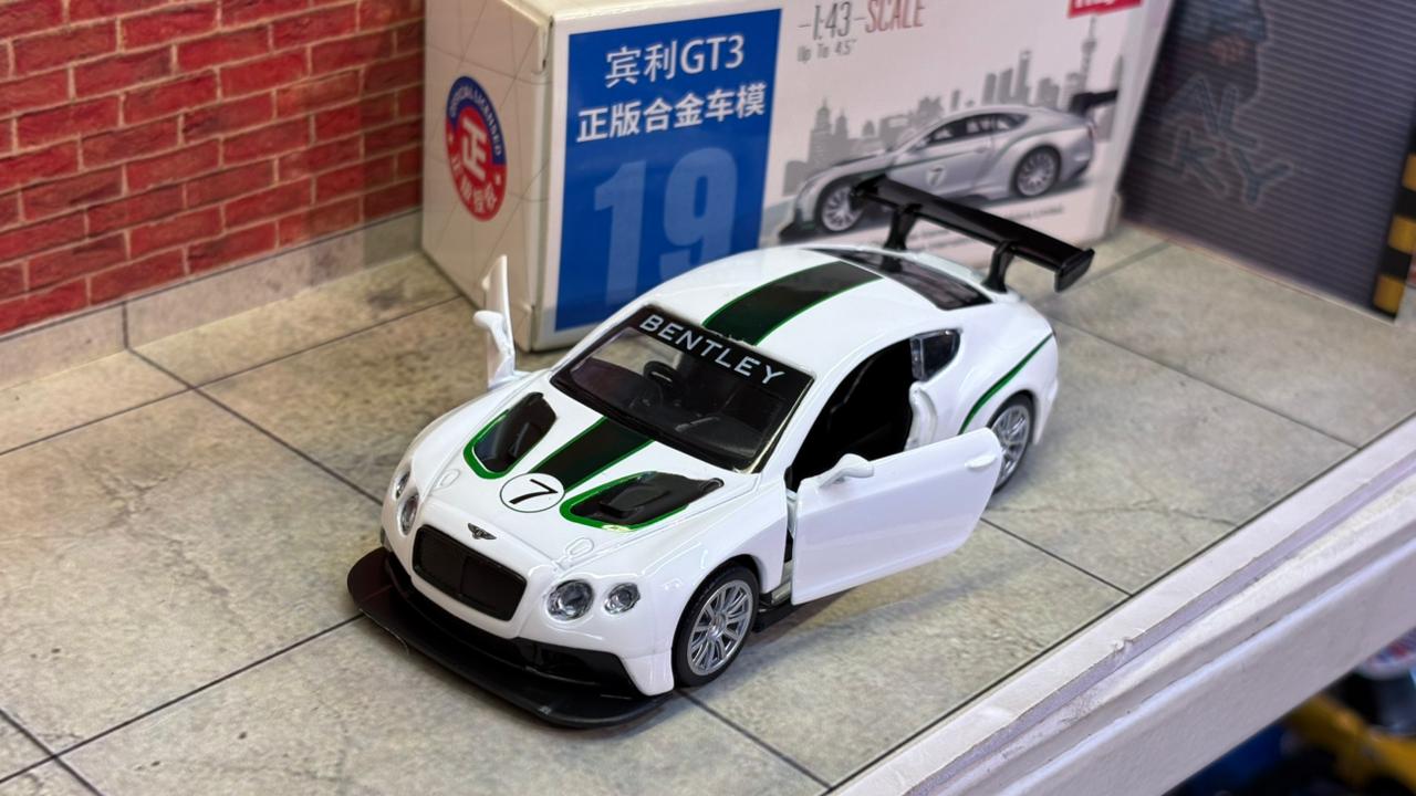 MSZ OFFICIAL LICENSED  Bentley Continental GT3