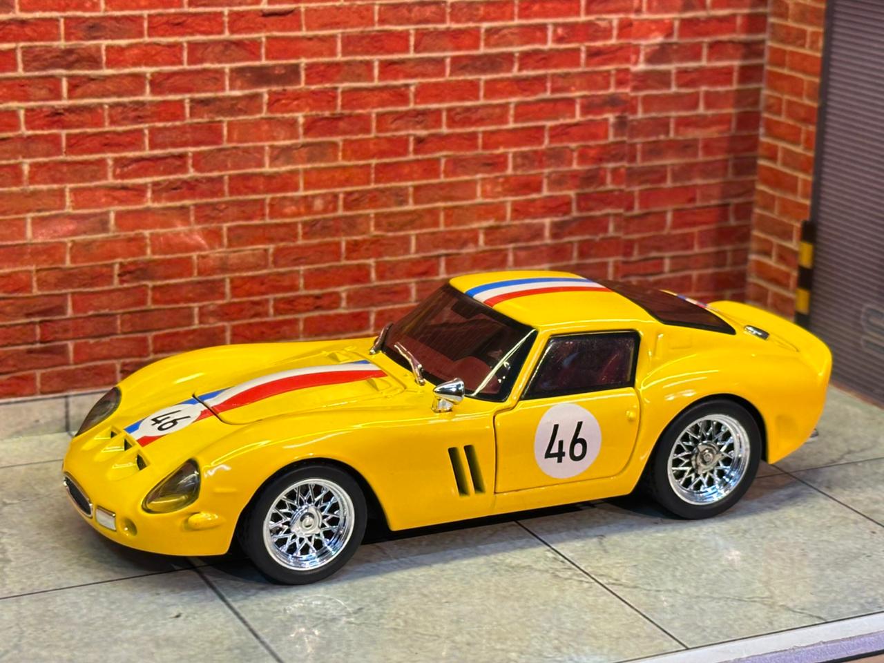 1:32 scale 1964 Ferrari 250 GTO