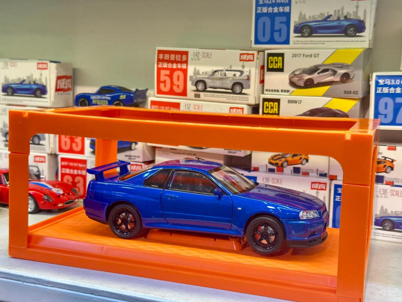 Nissan Skyline GT-R (R34) 1:24 Diecast Model – Light, Sound & Adjustable Mirrors