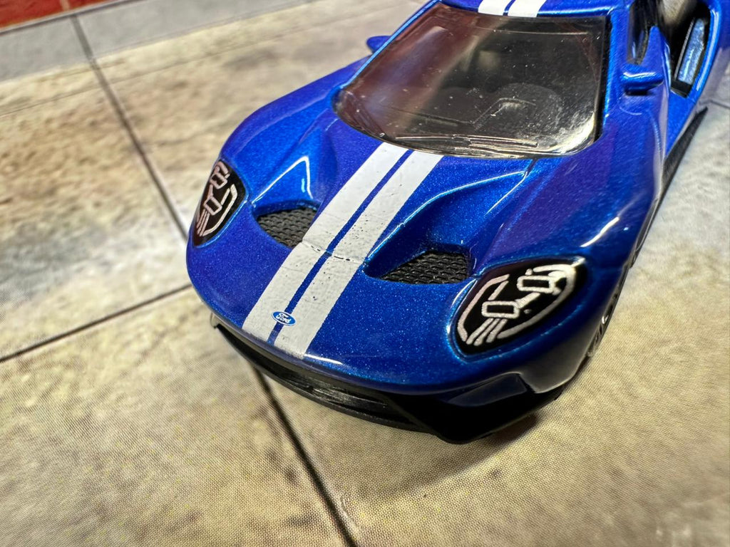 CCA 1:64 Ford GT (2017) Official Licensed Blue