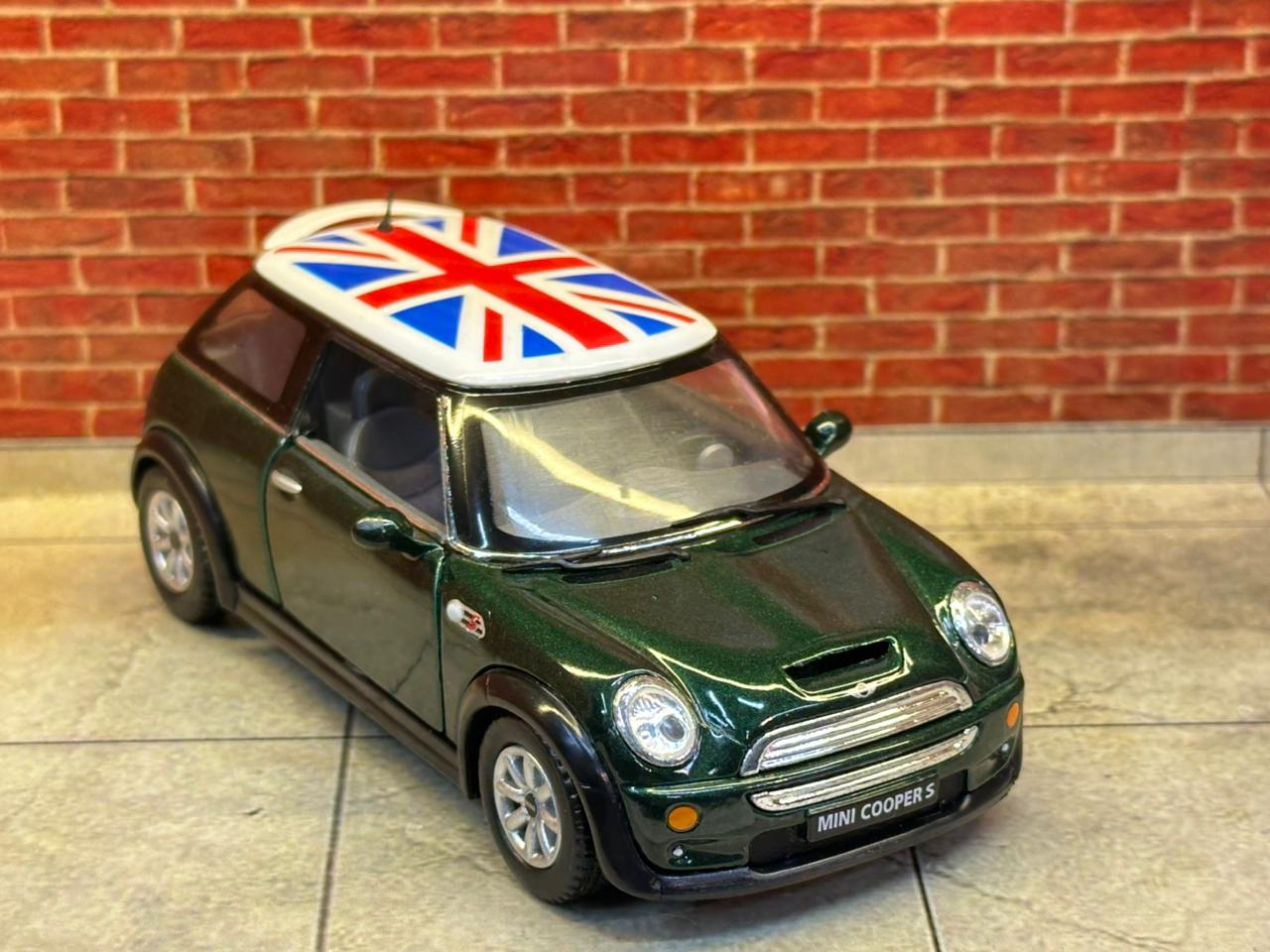 Kinsmart Official Licended Mini Cooper S 1:28 Scale