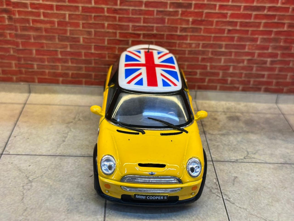 Kinsmart Official Licended Mini Cooper S 1:28 Scale
