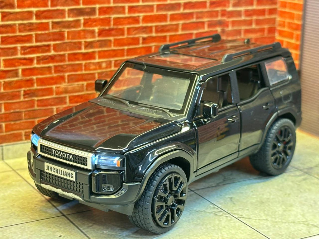 2024 Toyota Land Cruiser (J250 series) 1:32 Scale