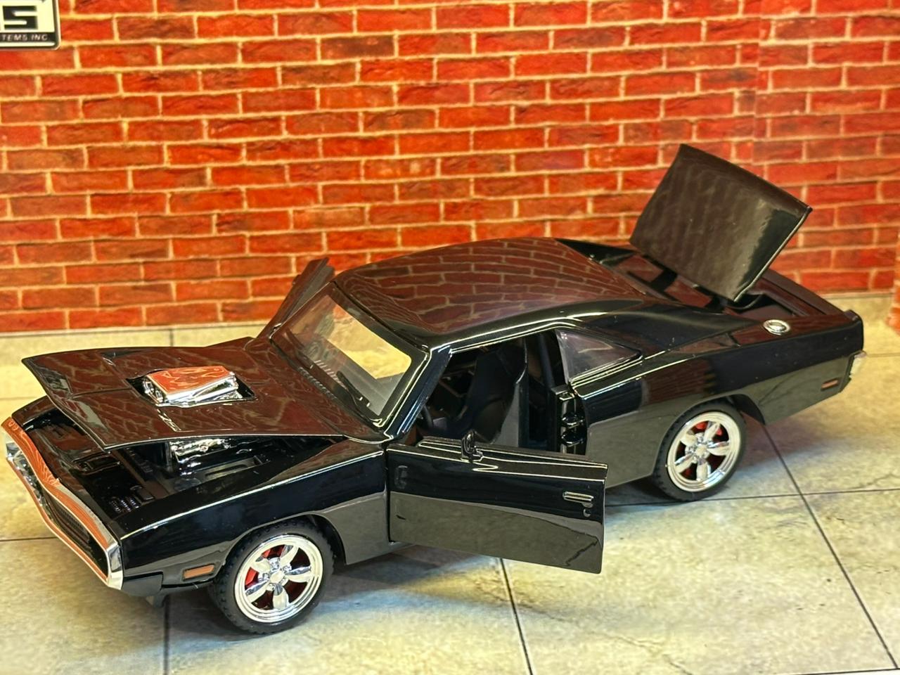 1970 Dodge Charger R/T 1:32 Scale