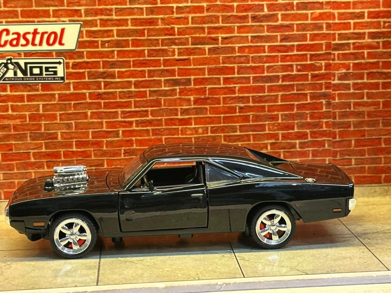 1970 Dodge Charger R/T 1:32 Scale