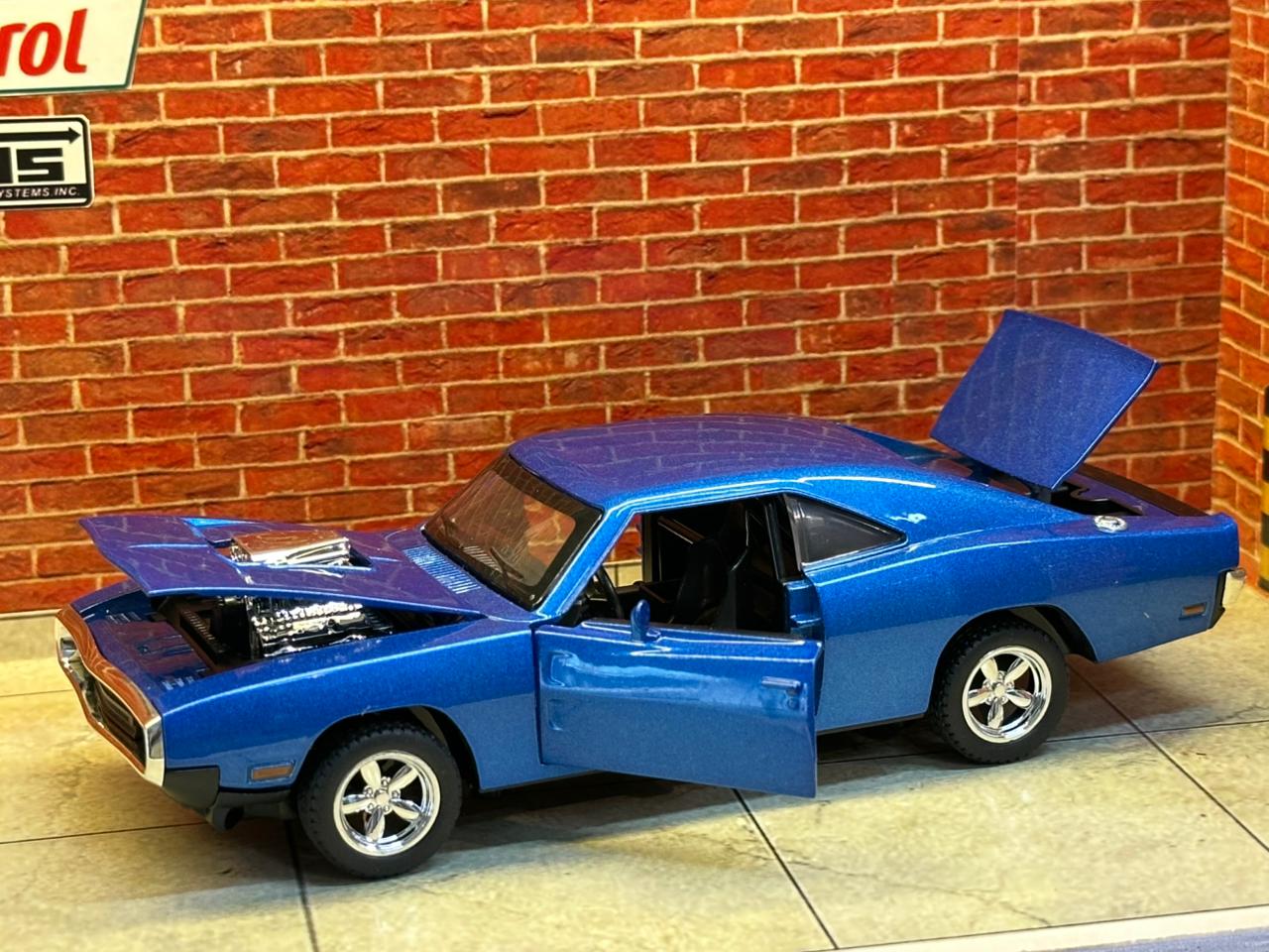 1970 Dodge Charger R/T 1:32 Scale