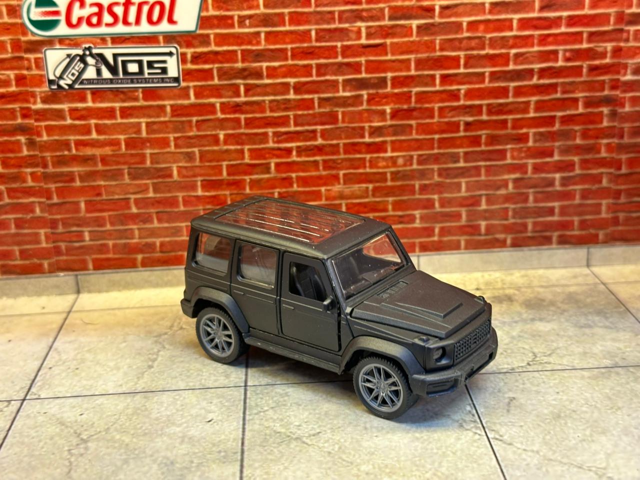 Mercedes Benz Gwagon 1:43 Scale