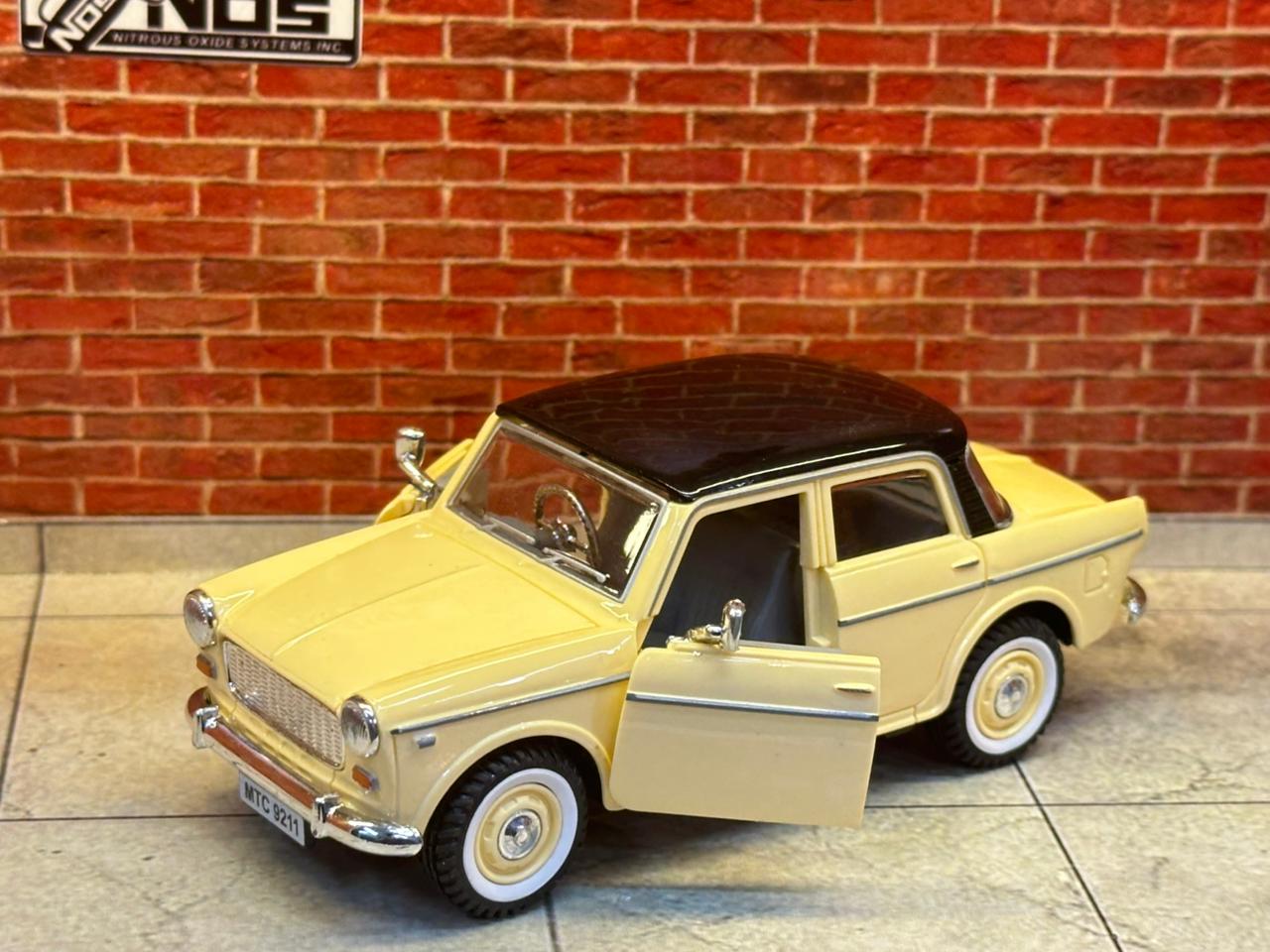 PREMIER PADMINI 1:36 SCALE