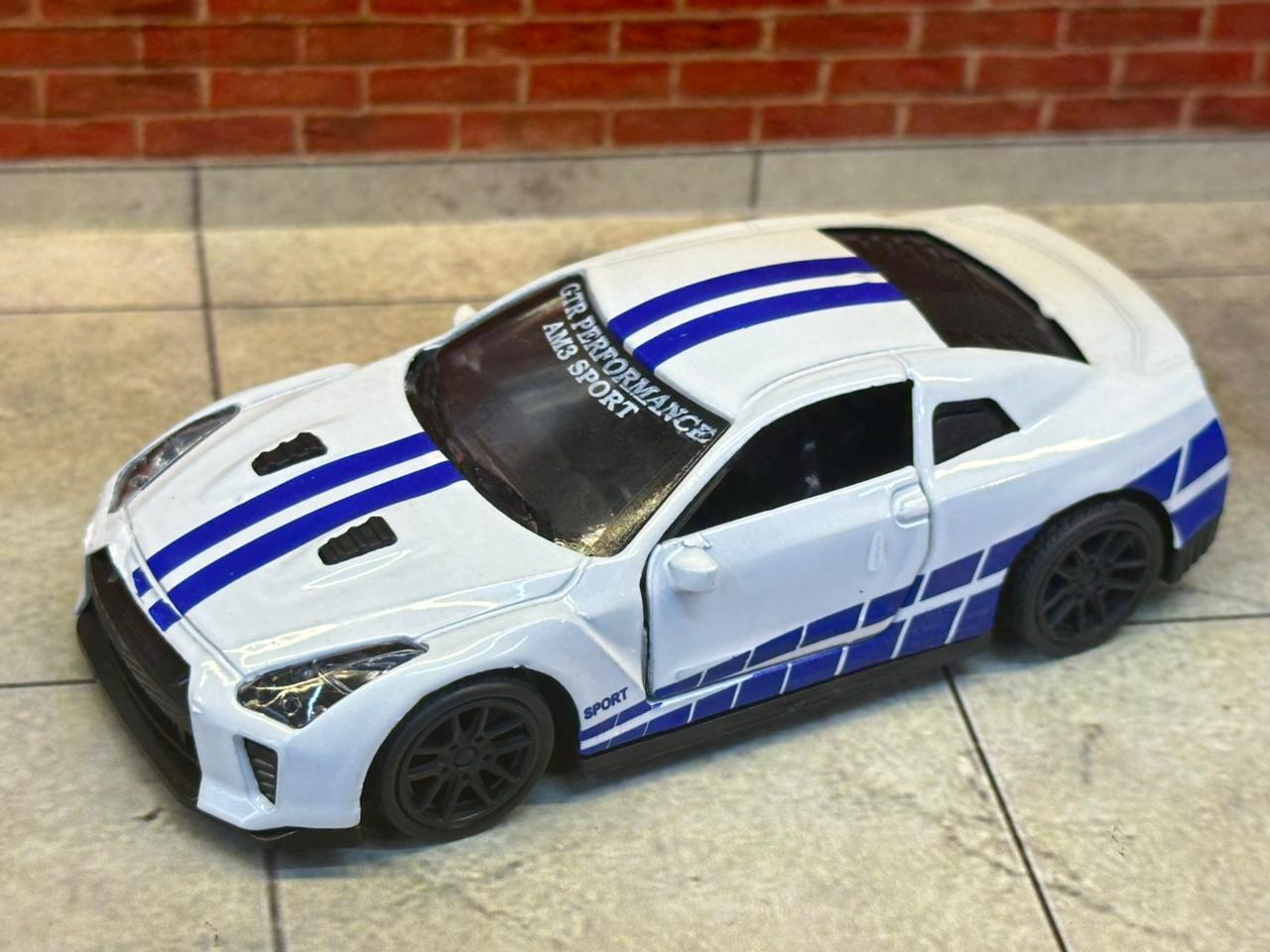Nissan GT-R (R35) 1:43 Scale