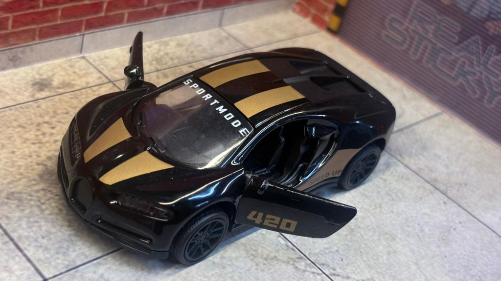 BUGATTI CHIRON 1:43 SCALE SPORT EDITION