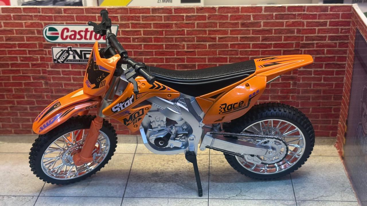 DIRT BIKE 1:10 SCALE