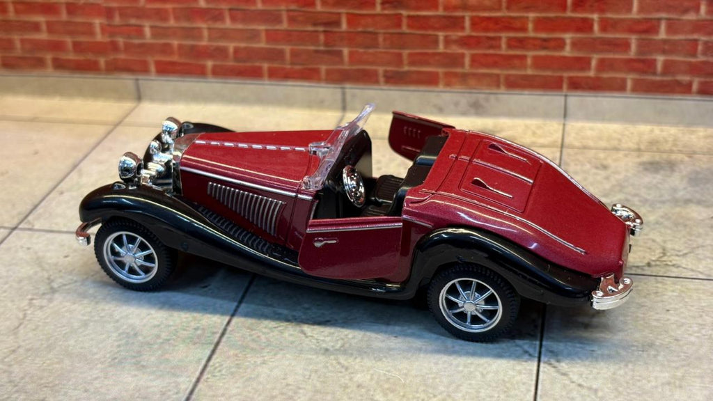 VINTAGE 1:36 SCALE OPEN ROOF BOX PIECE