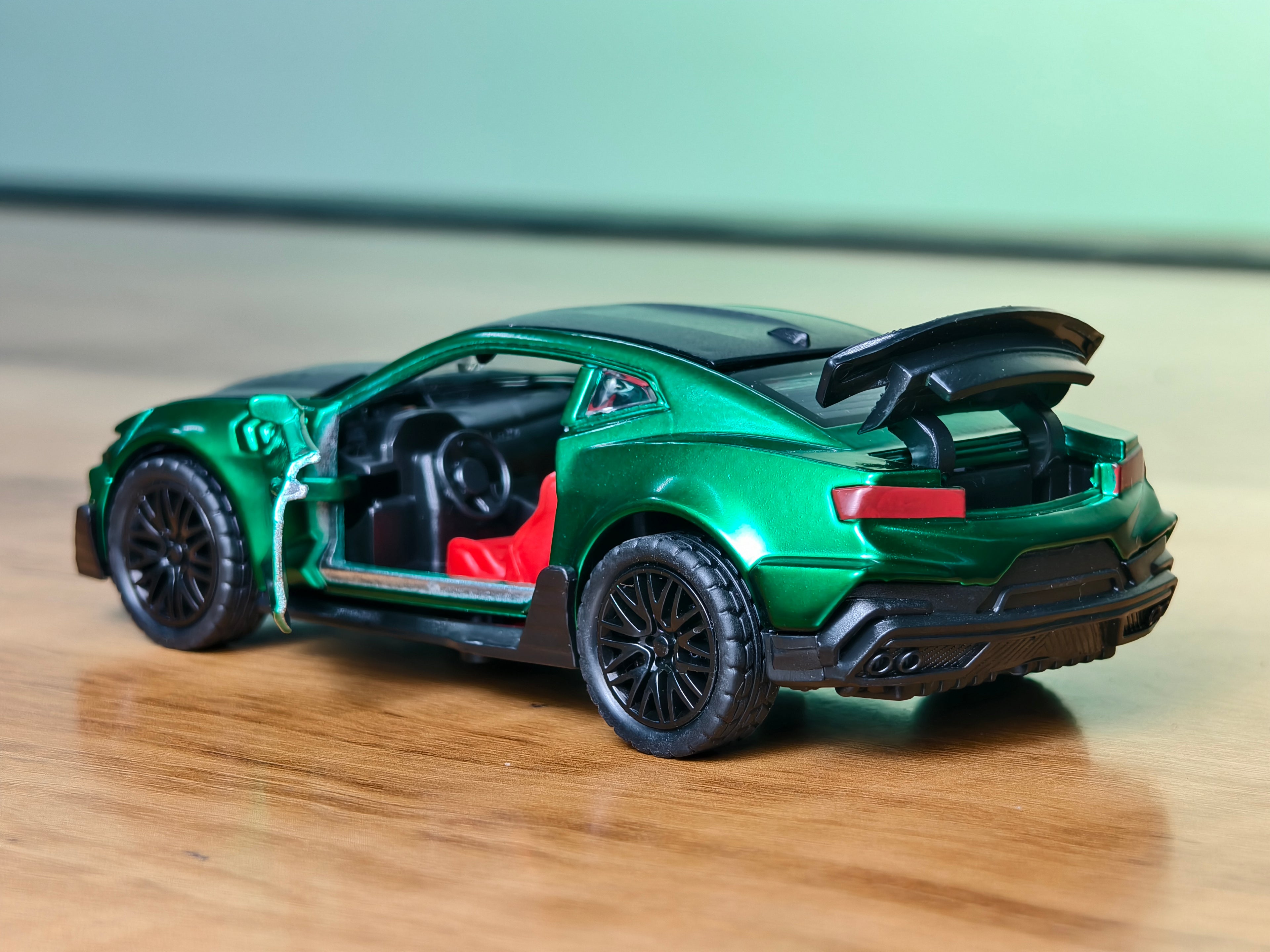 Chevrolet Camaro ZL1 1:36 Scale Premium Detailing