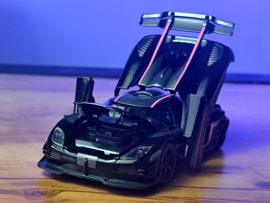 Koenigsegg One:1 1:32 Scale Premium Detailing