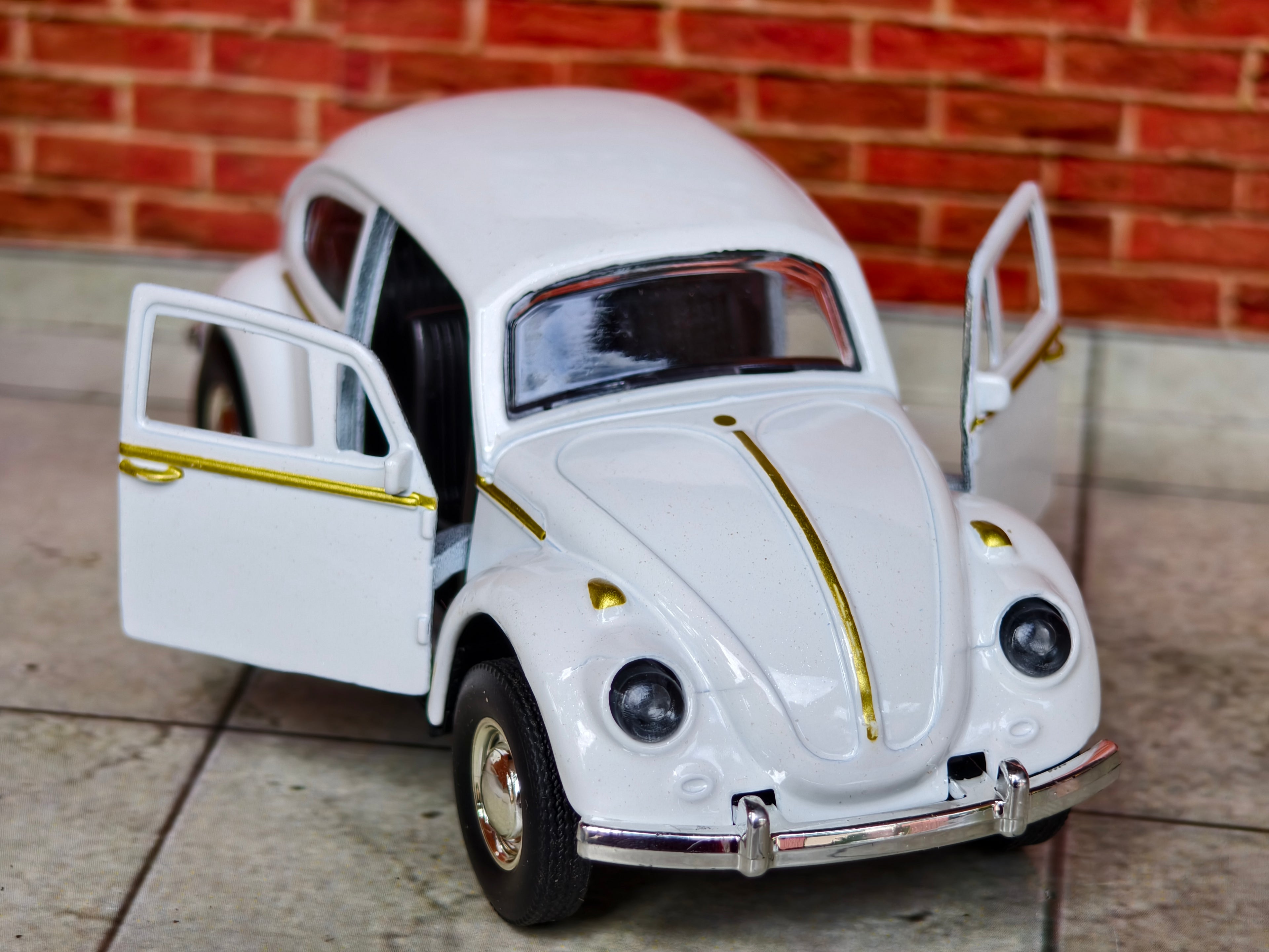Volkswagen Classic Beetle 1:43 Scale
