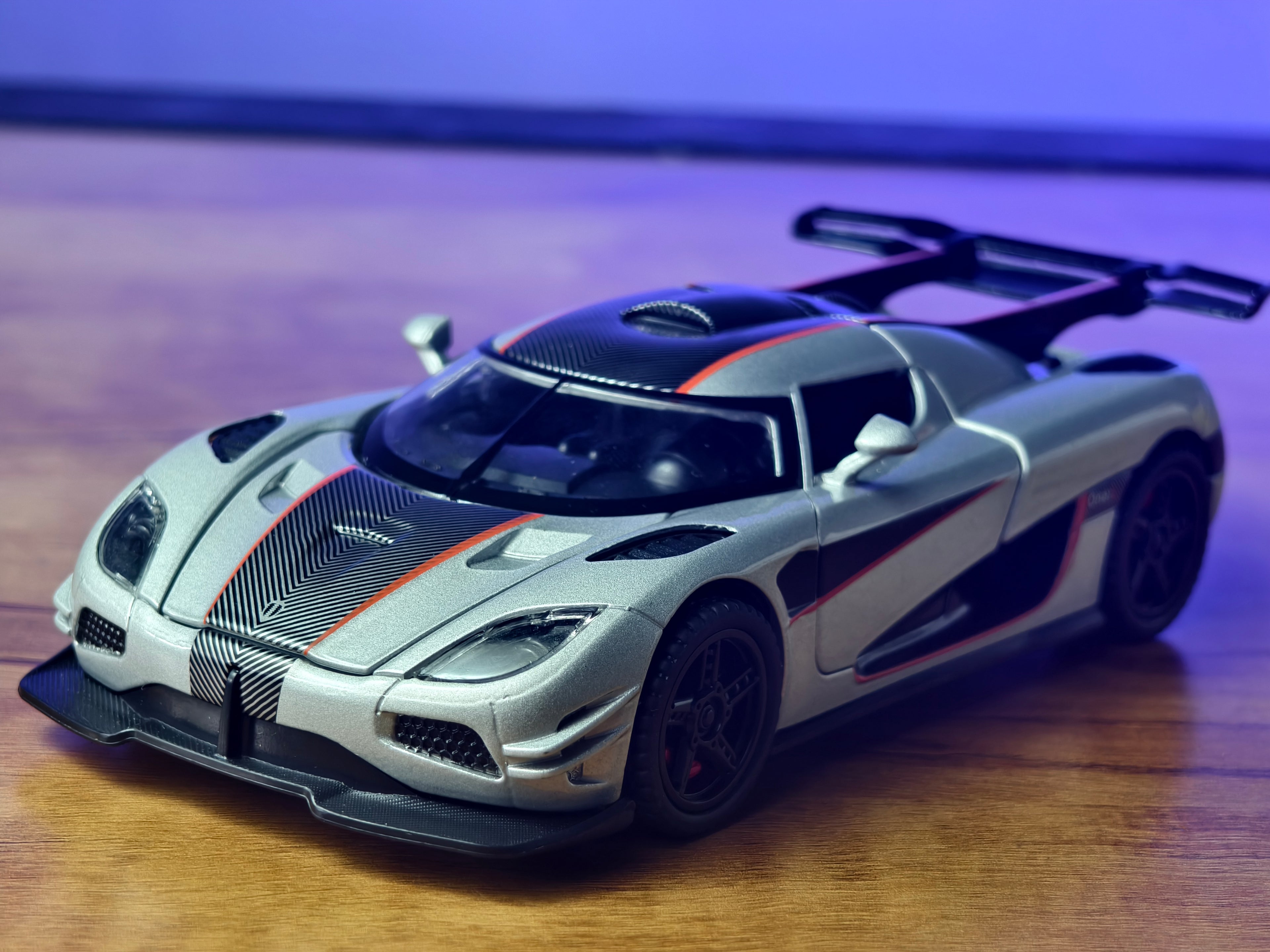 Koenigsegg One:1 1:32 Scale Premium Detailing