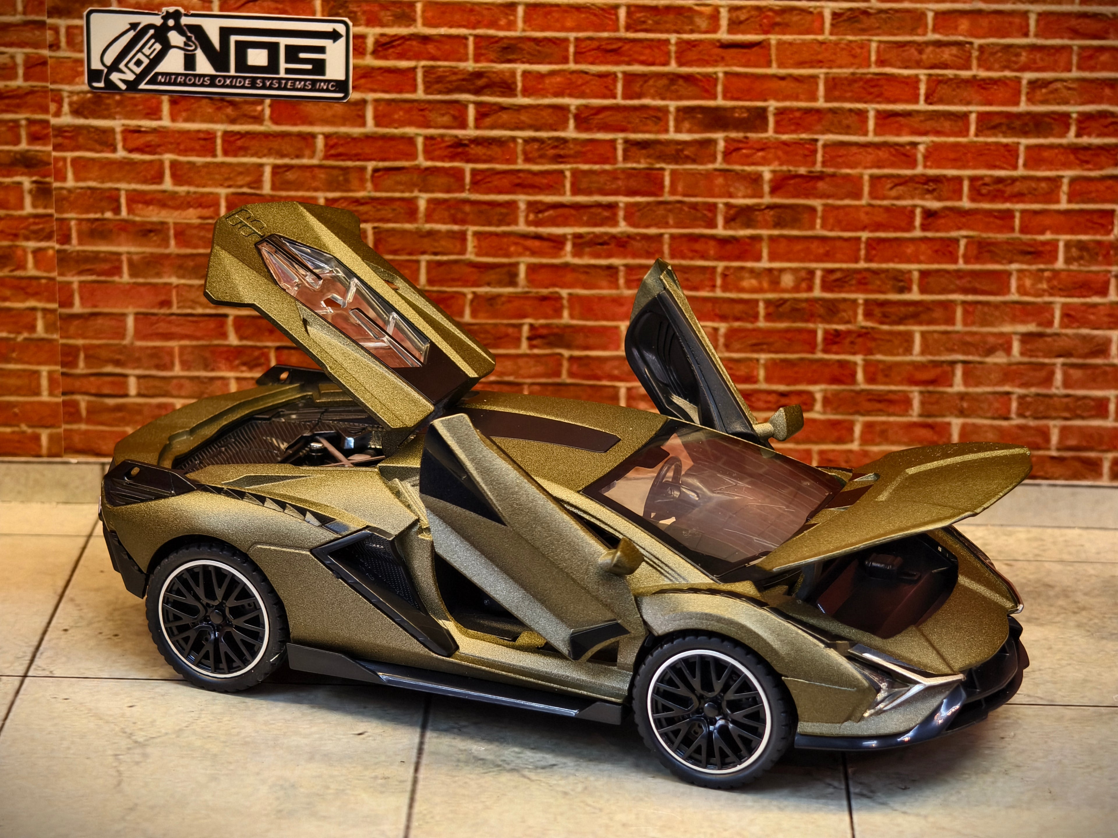 Lamborghini Sián FKP 37 1:32 Scale