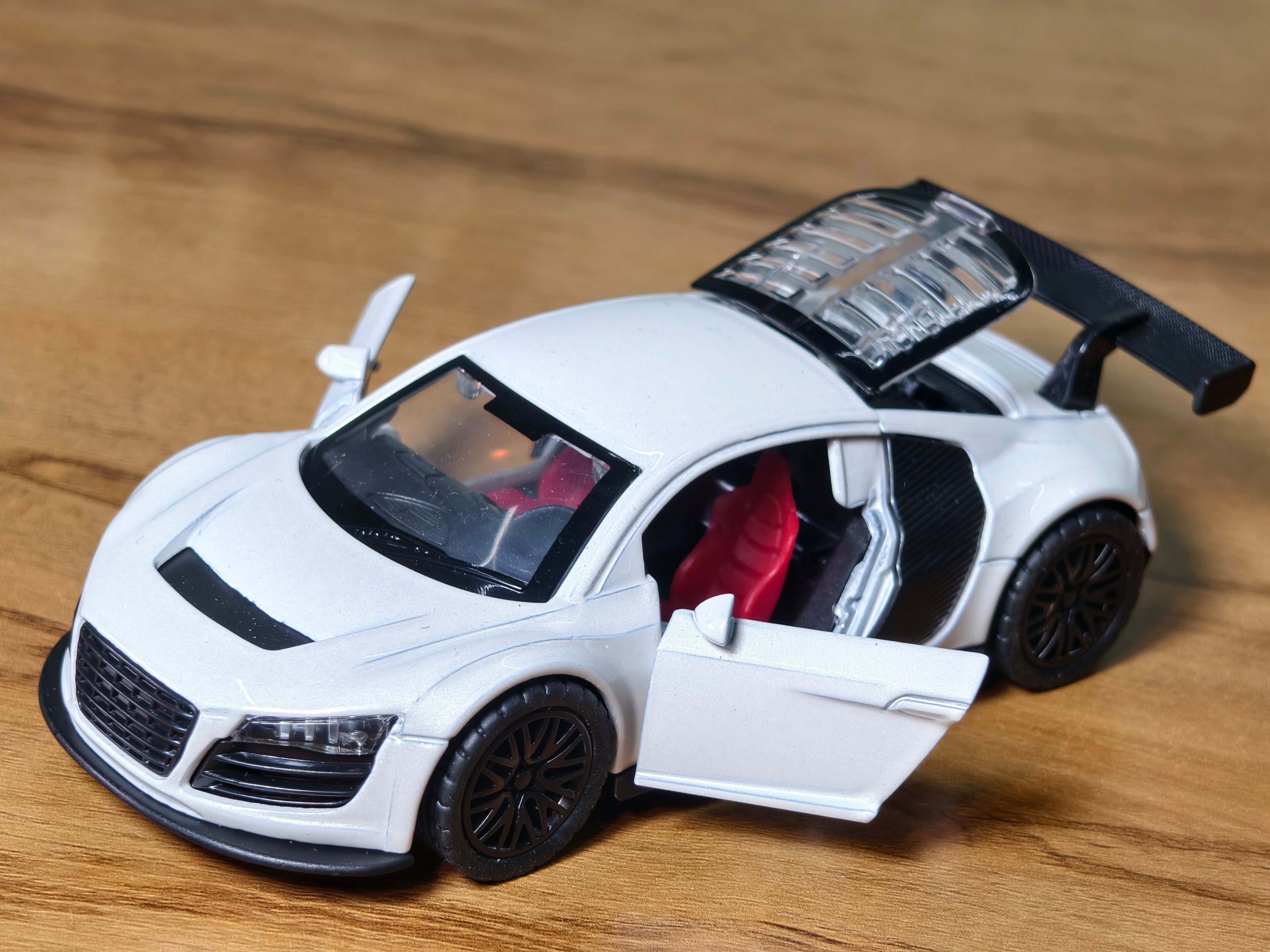 Audi R8 1:36 Scale