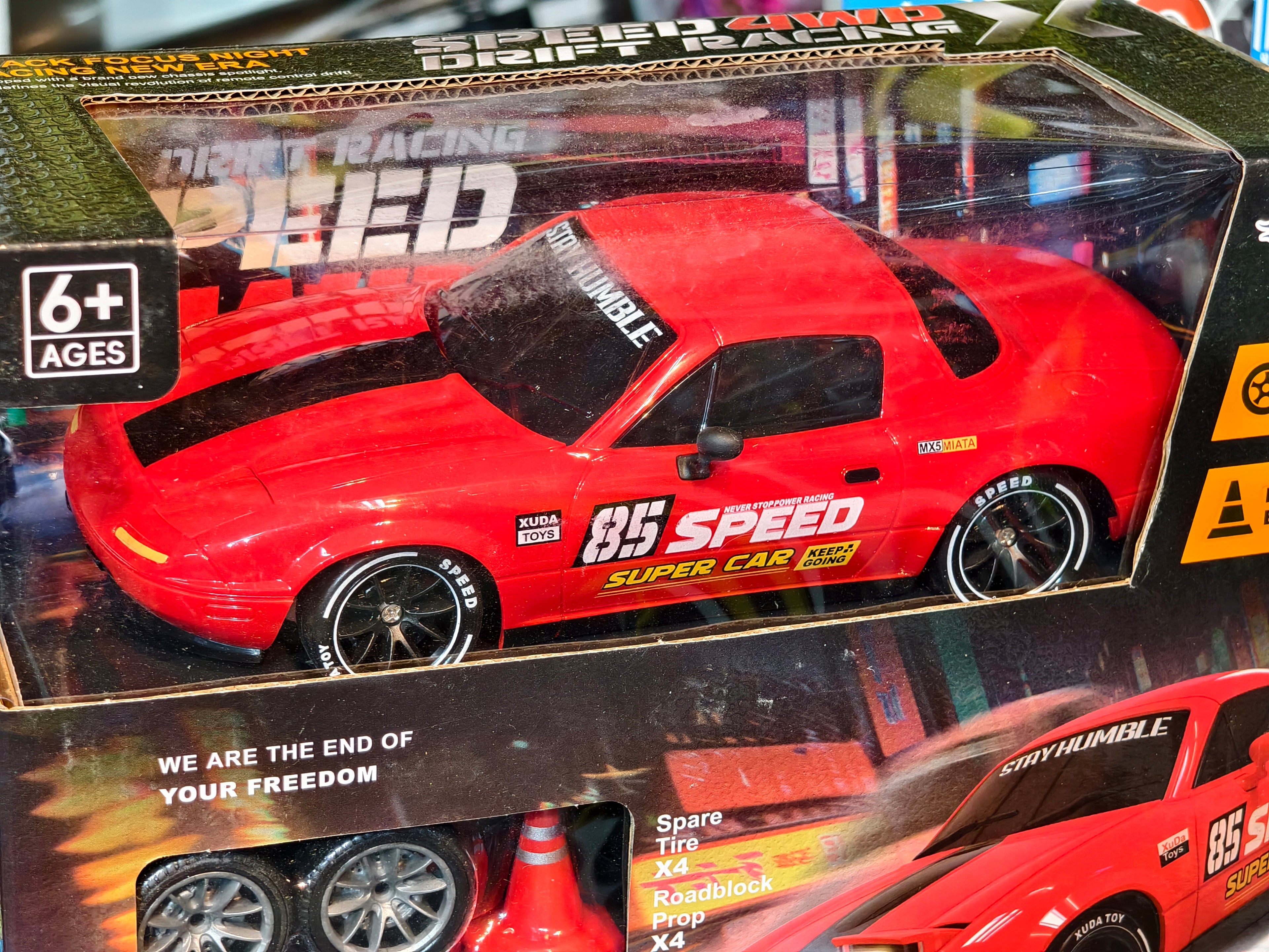 Retro Pop-Up Legends Drift RC Cars 1:16 Scale