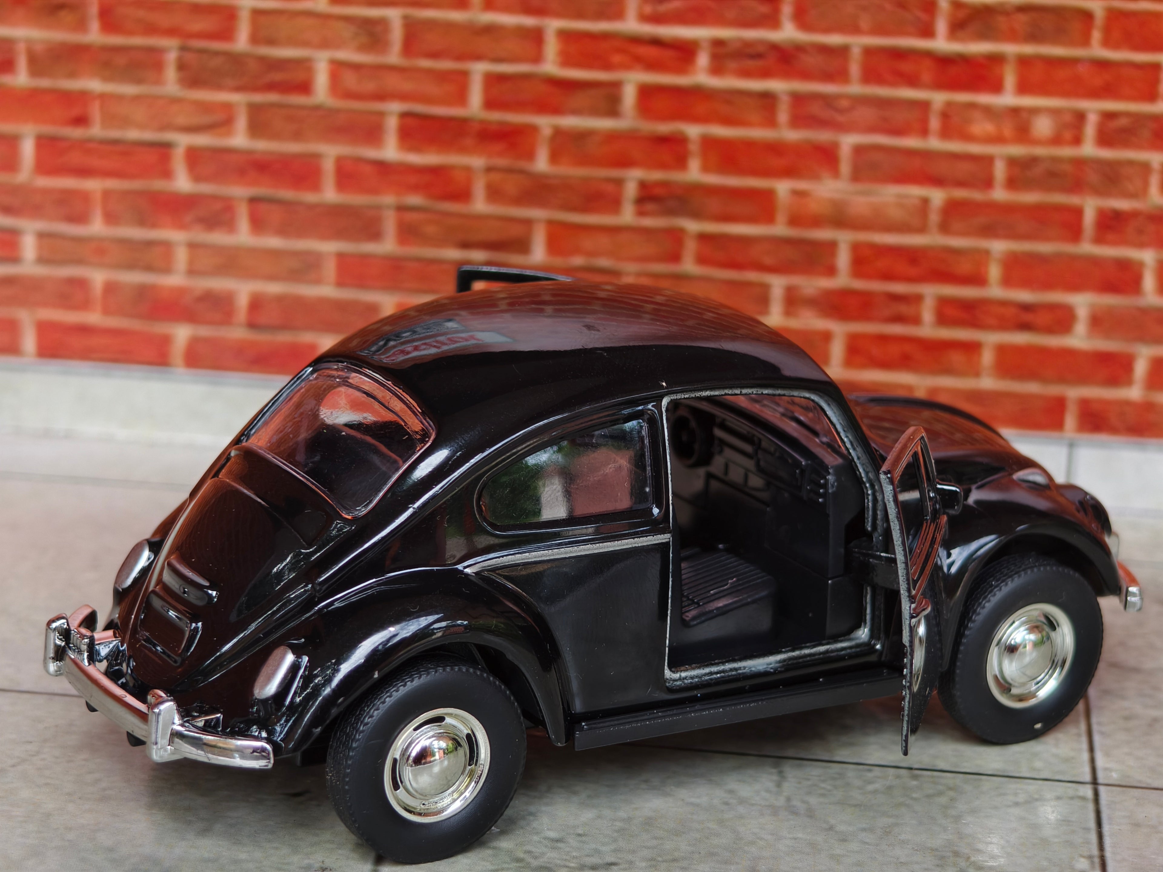 Volkswagen Classic Beetle 1:43 Scale