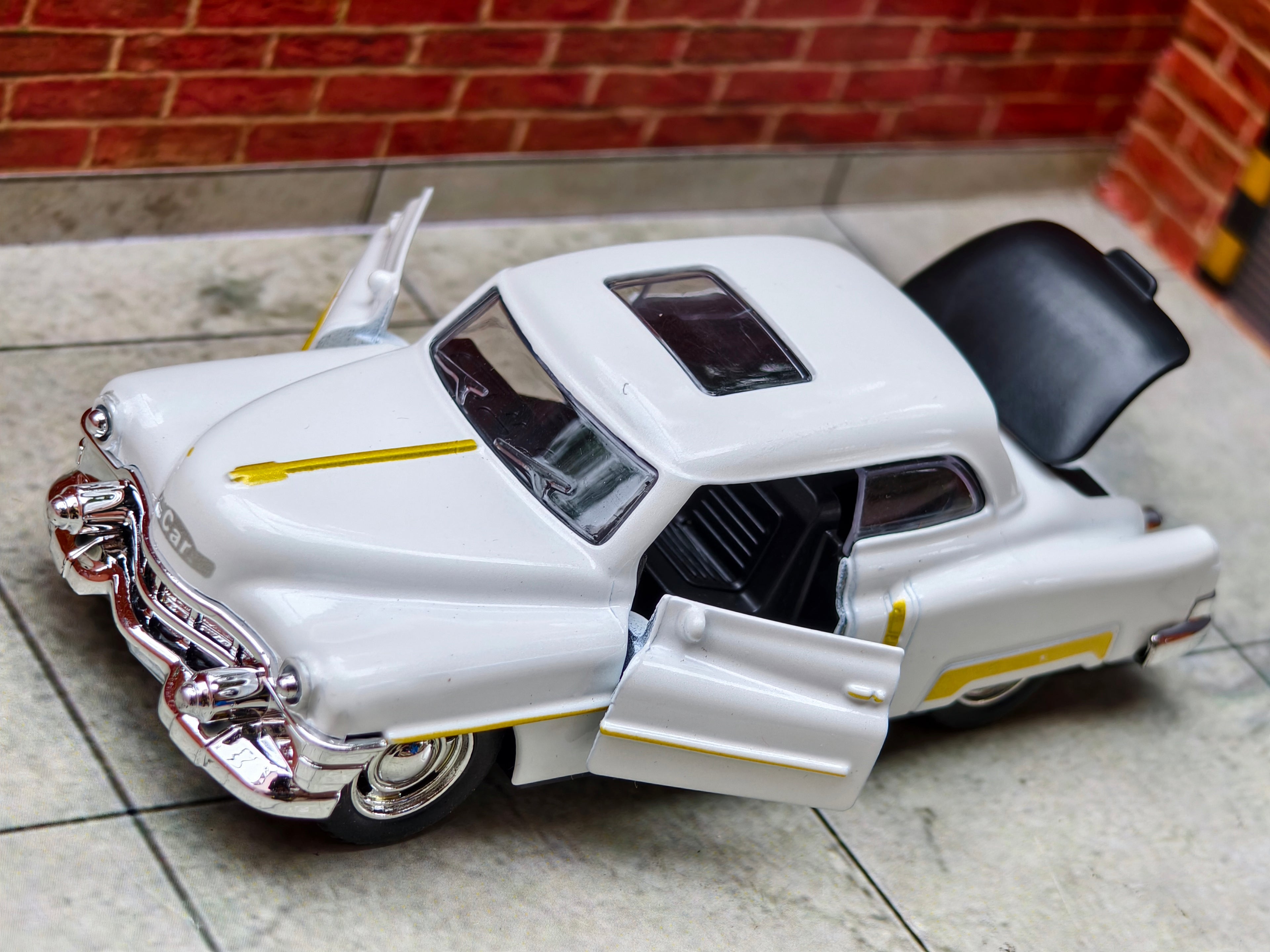 Vintage 1949 Cadillac Series 62 Sedanette 1:36 Scale 3 Door Openable