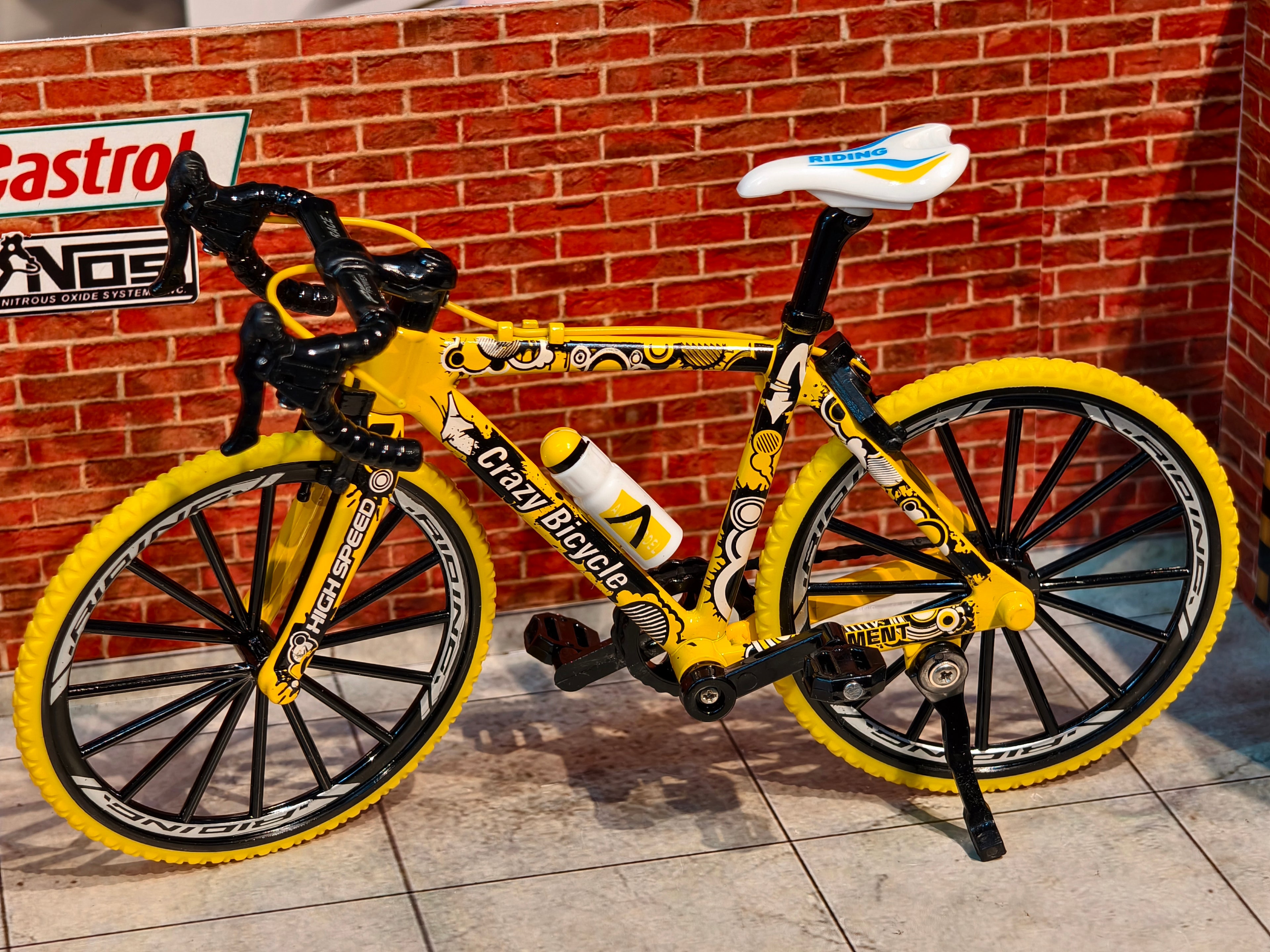 1:8 Scale Cycle Premium Diecast Model Fully Functional