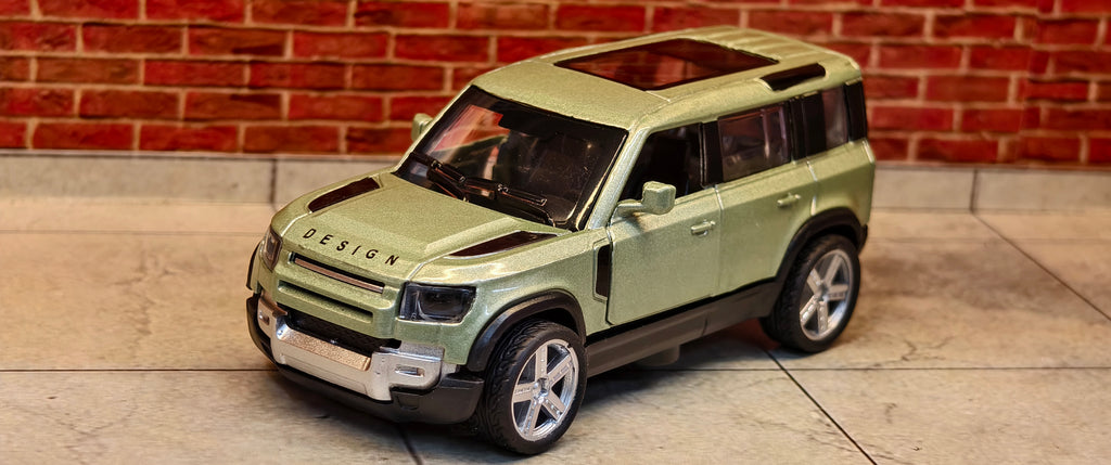 Land Rover Defender 110 1:43 Scale