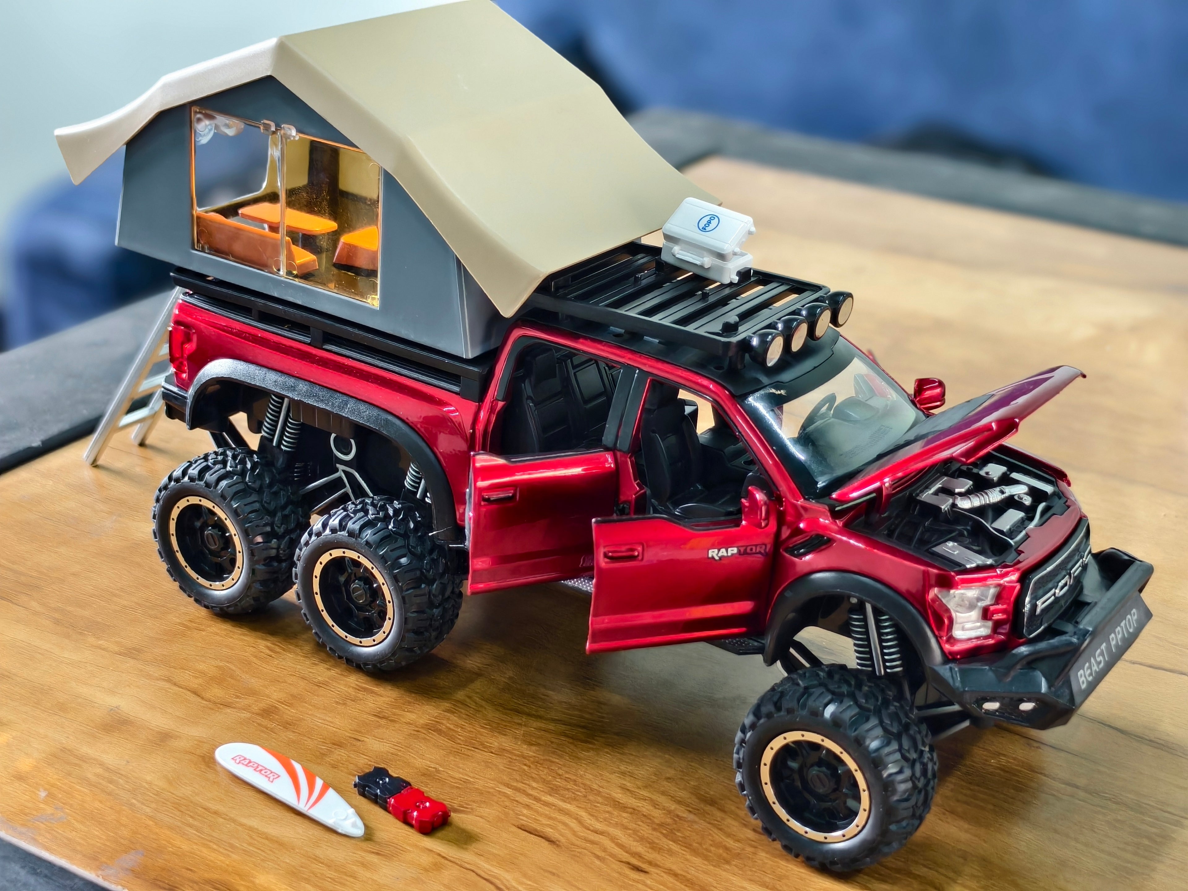 Ford Raptor F-150 Camper 1:24 Scale