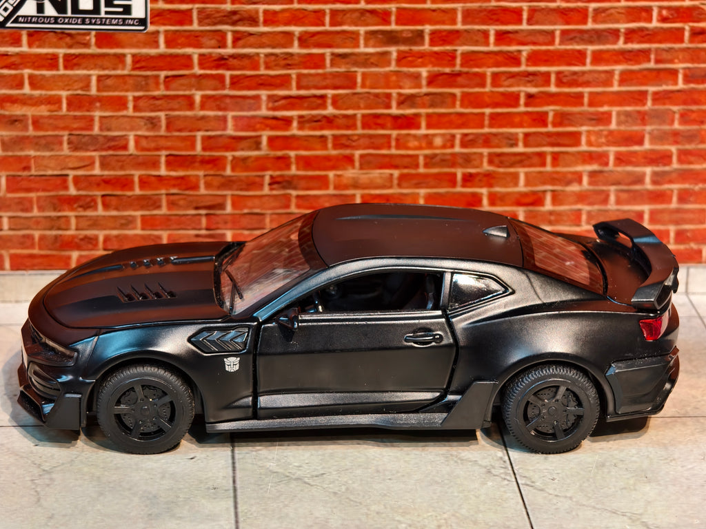 Chevrolet Camaro 1:32 Scale Premium Detailing with Light and Sound