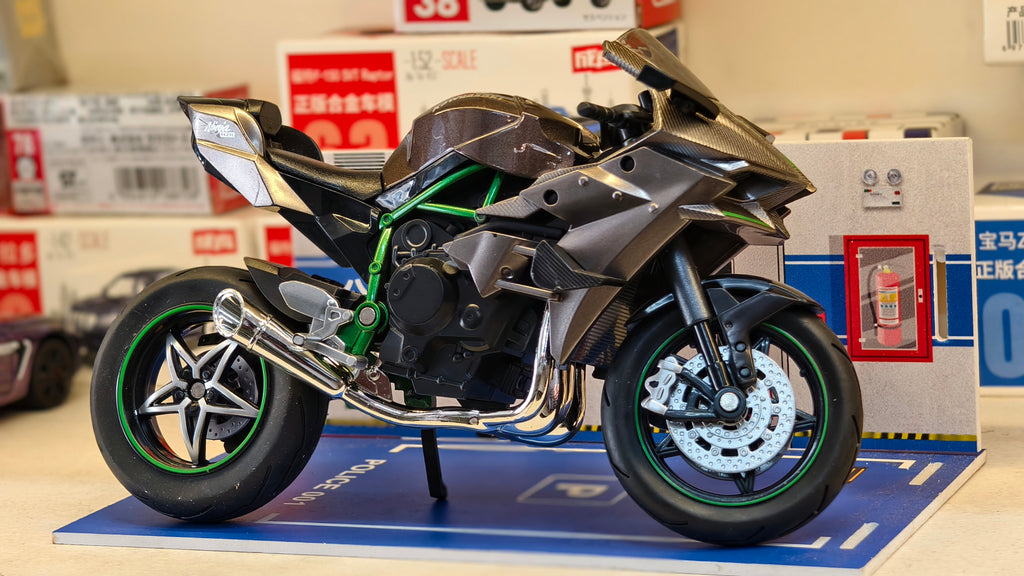 Kawasaki Ninja H2R 1:9 Scale